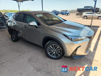 Czwarte zdjęcie samochodu z boku: 2025 LEXUS NX 350H BASE VIN:JTJGKCEZ7S2040968 - miniatura