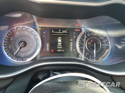 Zdjęcie 9 z 12 samochodu: 2016 CHRYSLER 200 LIMITED VIN:1C3CCCAG2GN156690 - miniatura
