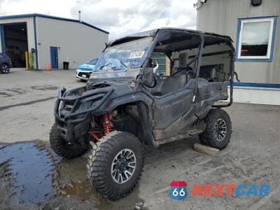 Drugie zdjęcie samochodu z przodu: 2018 HONDA SXS1000 M5 VIN:1HFVE04T3J4200298 - miniatura