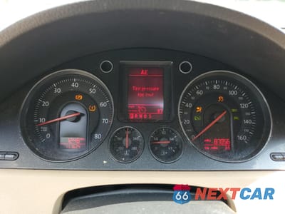 Zdjęcie 9 z 12 samochodu: 2006 VOLKSWAGEN PASSAT 2.0T VIN:WVWAK73C66P046672 - miniatura