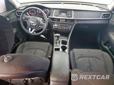 Zdjęcie 8 z 12 samochodu: 2017 KIA OPTIMA LX VIN:5XXGT4L39HG142845 - miniatura