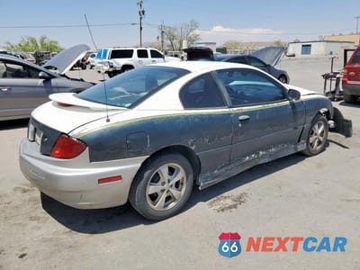 Trzecie zdjęcie samochodu z tyłu: 2005 PONTIAC SUNFIRE VIN:3G2JB12F35S147407 - miniatura