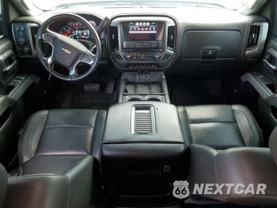 Zdjęcie 8 z 15 samochodu: 2018 CHEVROLET SILVERADO K2500 HEAVY DUTY LTZ VIN:1GC1KWEY1JF205227 - miniatura