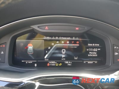 Zdjęcie 9 z 15 samochodu: 2024 AUDI SQ8 PREMIUM PLUS VIN:WA1AWBF11RD002211 - miniatura