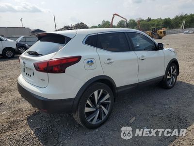 Trzecie zdjęcie samochodu z tyłu: 2019 NISSAN ROGUE SPORT S VIN:JN1BJ1CR2KW325175 - miniatura