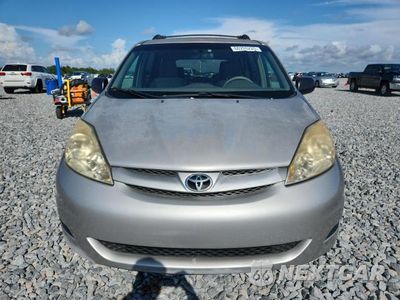 Piąte zdjęcie samochodu w środku: 2007 TOYOTA SIENNA CE VIN:5TDZK23CX7S010027 - miniatura