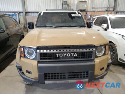 Piąte zdjęcie samochodu w środku: 2024 TOYOTA LAND CRUISER BASE VIN:JTEABFAJ1RK003320 - miniatura