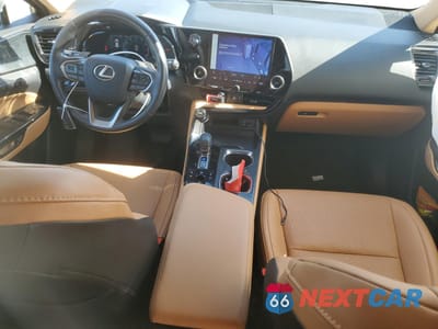 Zdjęcie 8 z 14 samochodu: 2025 LEXUS NX 350 PREMIUM VIN:2T2GGCEZ0SC062313 - miniatura