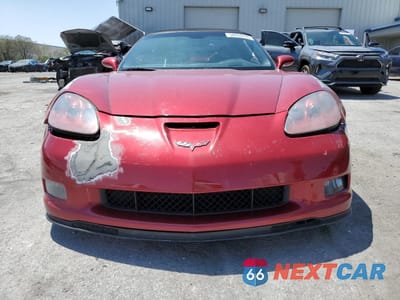 Piąte zdjęcie samochodu w środku: 2010 CHEVROLET CORVETTE GRAND SPORT VIN:1G1YS3DW1A5103387 - miniatura