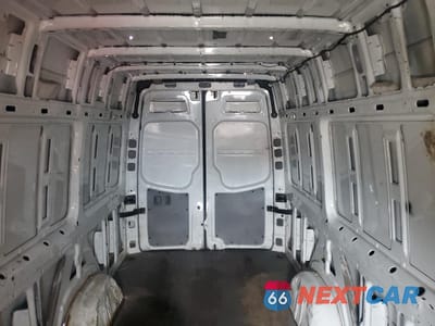 Zdjęcie 10 z 13 samochodu: 2013 MERCEDES-BENZ SPRINTER 2500 VIN:WD3PE8CC8D5745845 - miniatura