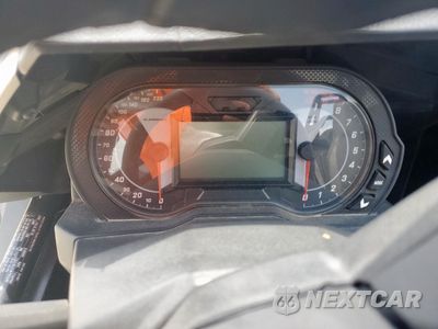 Zdjęcie 7 z 8 samochodu: 2021 POLARIS SLINGSHOT SL VIN:57XAAPHD5M8141369 - miniatura