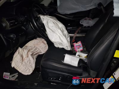 Zdjęcie 7 z 12 samochodu: 2017 LEXUS IS 200T VIN:JTHBA1D27H5054576 - miniatura