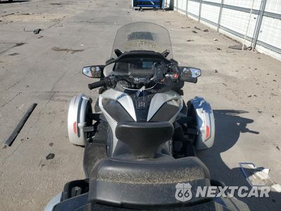 Zdjęcie 6 z 10 samochodu: 2022 CAN-AM SPYDER ROADSTER RT VIN:2BXNBDD29NV003910 - miniatura