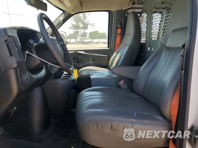 Zdjęcie 7 z 13 samochodu: 2014 CHEVROLET EXPRESS G2500 VIN:1GCWGFCA5E1914193 - miniatura