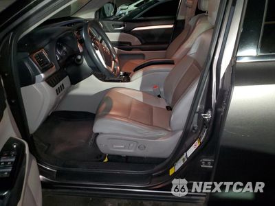 Zdjęcie 7 z 12 samochodu: 2014 TOYOTA HIGHLANDER XLE VIN:5TDKKRFHXES018708 - miniatura