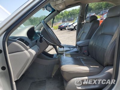 Zdjęcie 7 z 14 samochodu: 2002 TOYOTA CAMRY LE VIN:4T1BE32K42U570861 - miniatura