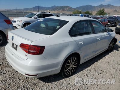 Trzecie zdjęcie samochodu z tyłu: 2015 VOLKSWAGEN JETTA SE VIN:3VWD17AJ3FM414763 - miniatura