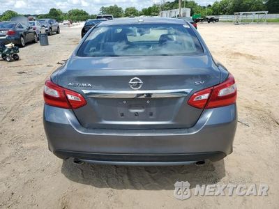 Zdjęcie 6 z 12 samochodu: 2017 NISSAN ALTIMA 2.5 VIN:1N4AL3AP1HC112735 - miniatura