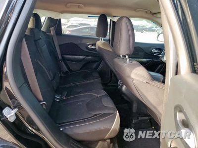 Zdjęcie 11 z 13 samochodu: 2015 JEEP CHEROKEE LATITUDE VIN:1C4PJLCB3FW628585 - miniatura