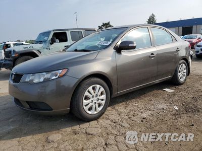 2010 KIA FORTE EX KNAFU4A20A5275276 - główne zdjęcie licytacji z USA - miniatura