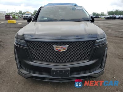 Piąte zdjęcie samochodu w środku: 2023 CADILLAC ESCALADE SPORT VIN:1GYS4FKT8PR473264 - miniatura