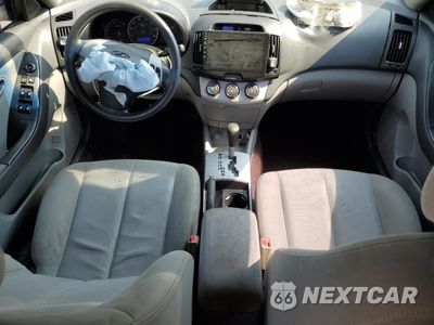 Zdjęcie 8 z 15 samochodu: 2009 HYUNDAI ELANTRA GLS VIN:KMHDU46D19U755599 - miniatura