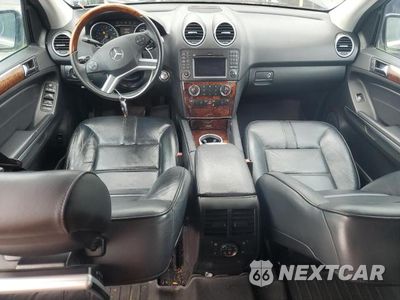 Zdjęcie 8 z 13 samochodu: 2009 MERCEDES-BENZ ML 550 VIN:4JGBB72E29A454287 - miniatura