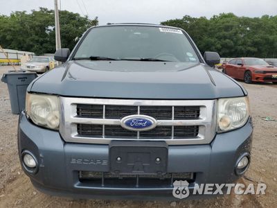 Piąte zdjęcie samochodu w środku: 2011 FORD ESCAPE XLT VIN:1FMCU0DG4BKB95998 - miniatura