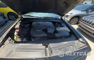 Zdjęcie 7 z 11 samochodu: 2019 DODGE CHALLENGER SXT VIN:2C3CDZAG1KH739642 - miniatura