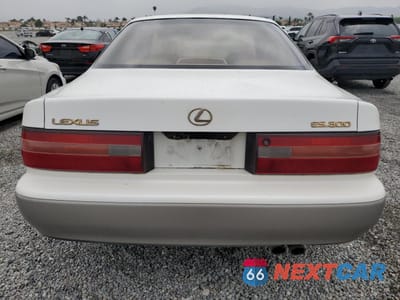 Zdjęcie 6 z 12 samochodu: 1995 LEXUS ES 300 VIN:JT8GK13T8S0108498 - miniatura