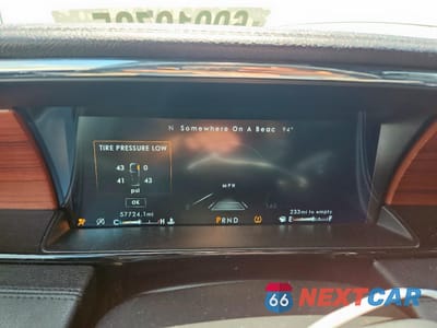 Zdjęcie 9 z 16 samochodu: 2021 LINCOLN NAVIGATOR RESERVE VIN:5LMJJ2LT0MEL03302 - miniatura