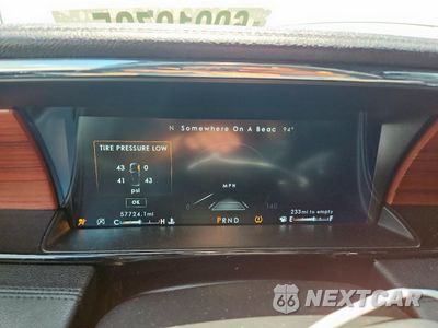 Zdjęcie 9 z 16 samochodu: 2021 LINCOLN NAVIGATOR RESERVE VIN:5LMJJ2LT0MEL03302 - miniatura