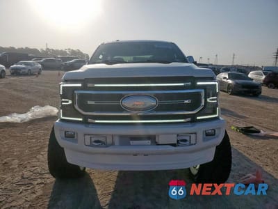 Piąte zdjęcie samochodu w środku: 2017 FORD F250 SUPER DUTY VIN:1FT7W2BT8HED07169 - miniatura