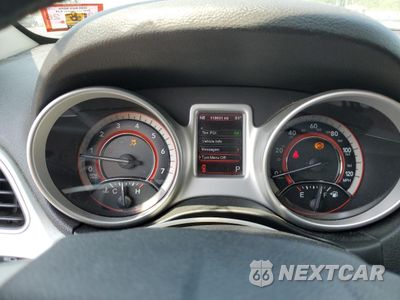 Zdjęcie 9 z 15 samochodu: 2011 DODGE JOURNEY MAINSTREET VIN:3D4PG1FG4BT530940 - miniatura