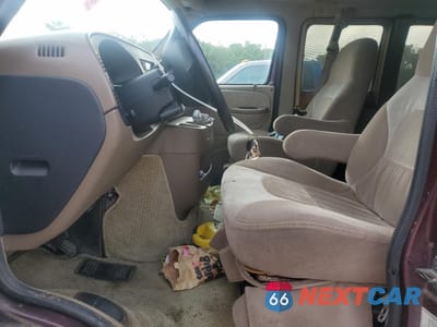 Zdjęcie 7 z 13 samochodu: 2002 DODGE RAM VAN B1500 VIN:2B6HB11X72K132922 - miniatura