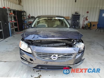 Piąte zdjęcie samochodu w środku: 2016 VOLVO S60 PREMIER VIN:YV126MFK4G2412535 - miniatura