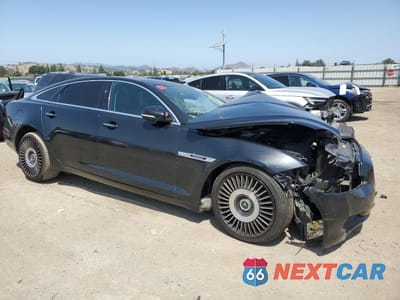 Czwarte zdjęcie samochodu z boku: 2012 JAGUAR XJL SUPERCHARGED VIN:SAJWA2GE5CMV31178 - miniatura