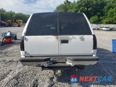 Zdjęcie 6 z 13 samochodu: 1997 CHEVROLET SUBURBAN C1500 VIN:1GBEC16R6VJ439380 - miniatura
