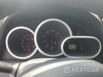 Zdjęcie 9 z 13 samochodu: 2010 PONTIAC VIBE VIN:5Y2SP6E85AZ417696 - miniatura