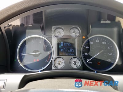 Zdjęcie 9 z 13 samochodu: 2008 LEXUS LX 570 VIN:JTJHY00W684004443 - miniatura