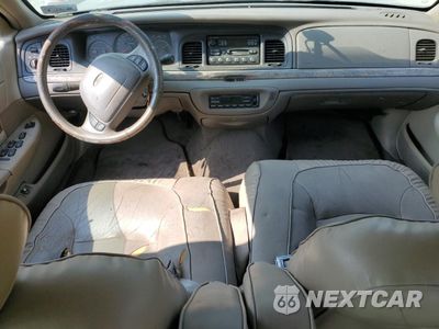 Zdjęcie 8 z 12 samochodu: 1999 FORD CROWN VICTORIA LX VIN:2FAFP74W8XX125486 - miniatura