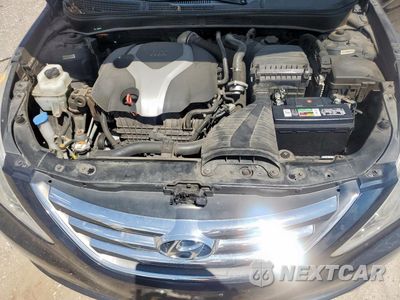 Zdjęcie 11 z 12 samochodu: 2014 HYUNDAI SONATA SE VIN:5NPEC4ABXEH881031 - miniatura