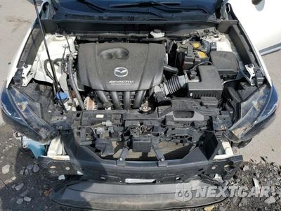 Zdjęcie 12 z 14 samochodu: 2017 MAZDA CX-3 GRAND TOURING VIN:JM1DKFD74H0149044 - miniatura