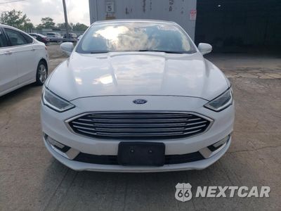 Piąte zdjęcie samochodu w środku: 2017 FORD FUSION SE HYBRID VIN:3FA6P0LU5HR409083 - miniatura