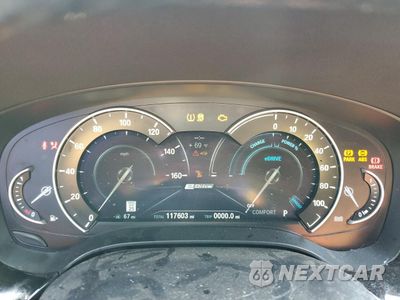 Zdjęcie 9 z 12 samochodu: 2019 BMW 530E VIN:WBAJA9C53KB389492 - miniatura