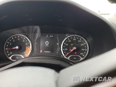 Zdjęcie 9 z 13 samochodu: 2018 JEEP RENEGADE LATITUDE VIN:ZACCJABB2JPJ19756 - miniatura