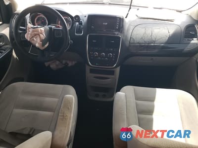 Zdjęcie 8 z 14 samochodu: 2018 DODGE GRAND CARAVAN SE VIN:2C4RDGBG1JR181762 - miniatura
