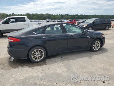 Trzecie zdjęcie samochodu z tyłu: 2019 FORD FUSION SE VIN:3FA6P0LUXKR125472 - miniatura