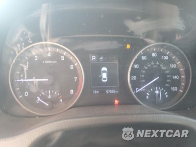 Zdjęcie 9 z 15 samochodu: 2018 HYUNDAI ELANTRA SEL VIN:5NPD84LF9JH213096 - miniatura