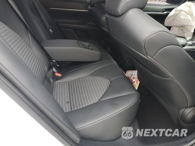Zdjęcie 10 z 13 samochodu: 2020 TOYOTA CAMRY SE VIN:4T1G11AK6LU937090 - miniatura